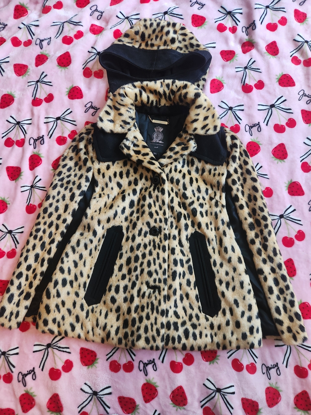 Juicy Couture Leopard Print Faux Fur Coat with Black Trim Gyaru Glam Gal